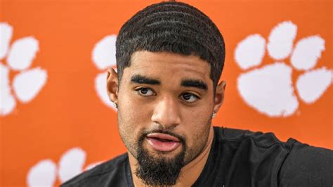 DJ Uiagalelei has critical assessment of his time at Clemson