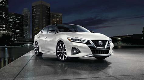 2023 Nissan Maxima: Choosing the Right Trim - Autotrader