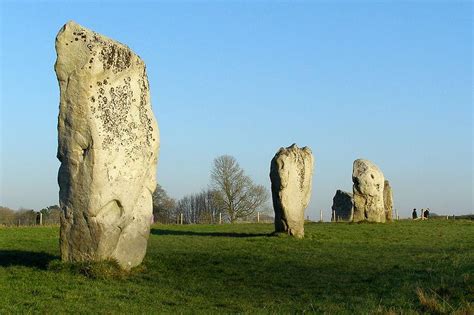 Avebury Stone Circle (1) | Unexplained Mysteries Image Gallery