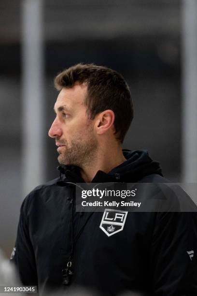 Jarret Stoll Pictures Photos and Premium High Res Pictures - Getty Images