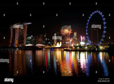 Singapore Fireworks Stock Photo - Alamy