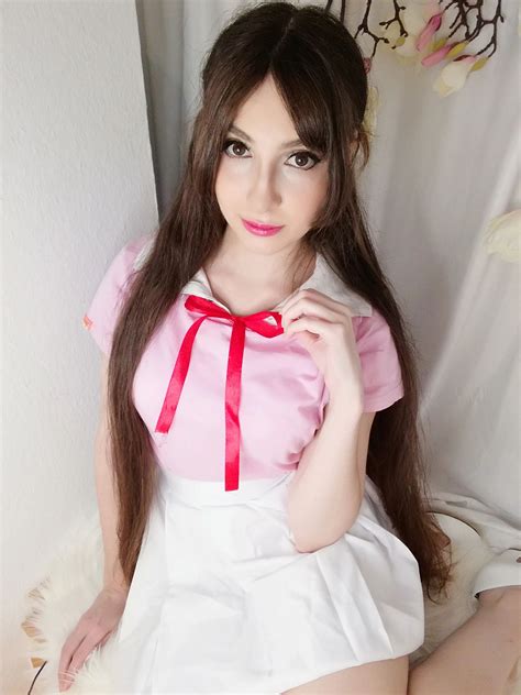 Chizuru Mizuhara cosplay