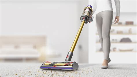 Dyson Outsize Absolute Extra | Cordless Stick Vacuum | Dyson Australia