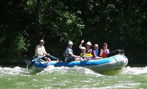 Trinity River Adventure Inn River Cabins~Fish, Kayak, Raft, SUP. Pet Friendly!