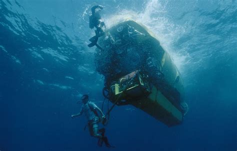 Divers Made an Incredible Discovery Near the Titanic Shipwreck | The Vintage News