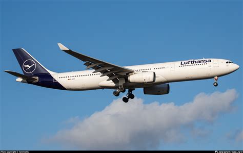 D-AIKD Lufthansa Airbus A330-343 Photo by TommyNG | ID 1040095 | Planespotters.net