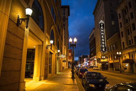 Gay Nightlife in Knoxville: Bars, Clubs, & More