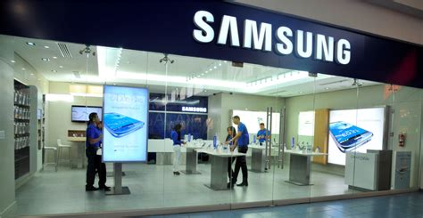 Samsung abre su primera tienda en Panamá - TeclaATecla