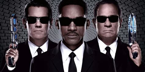 Every Men in Black Movie Ranked, According to Critics | CBR