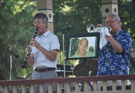 Sayre: A night of dixieland music | News | morning-times.com