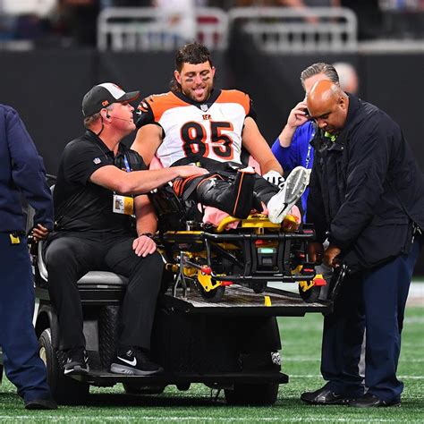 Tyler Eifert Undergoes Successful Surgery for Gruesome Ankle Injury ...