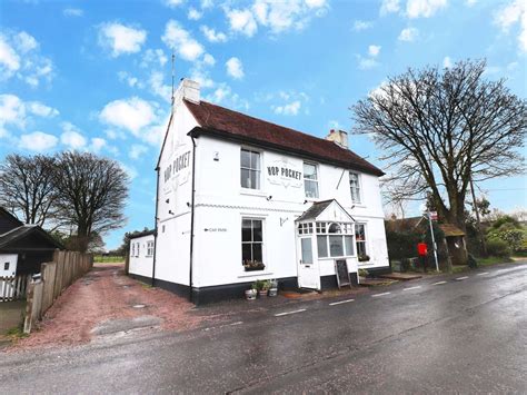 Hop Pocket pub in Bossingham, near Canterbury, sells for £390,000