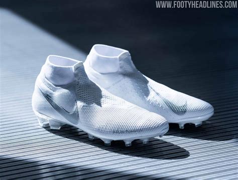 Nike Phantom Vision 'Nuovo White Pack' Boots Released - Footy Headlines