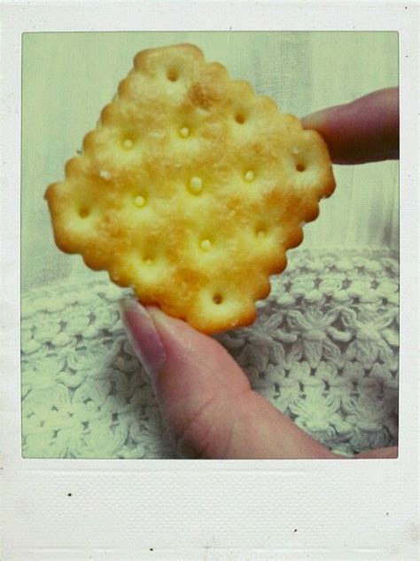 Lemon cream biscuit Vintage Food, Vintage Recipes, Sweet Memories ...