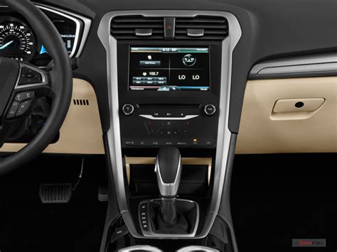 2014 Ford Fusion: 43 Interior Photos | U.S. News