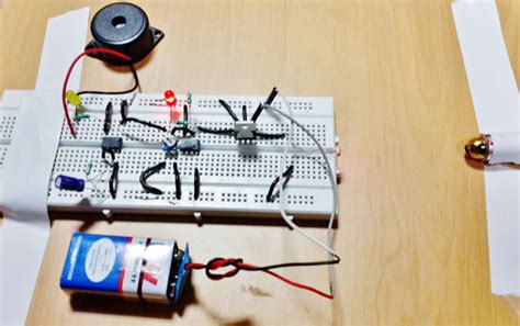 Electronic Circuits and Projects: Easy Electronic Circuits and Projects