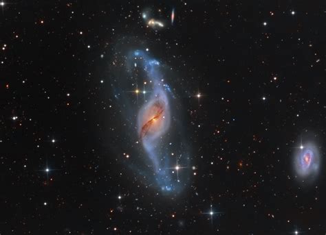 Jean-Baptiste Faure: Peculiar Barred Spiral Galaxy NGC 3718