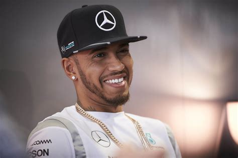 Lewis Hamilton Makes The Top Ten List Of 2017’s Highest-Paid Athletes ...