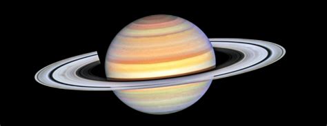 NASA's Hubble Watches 'Spoke Season' on Saturn | HubbleSite