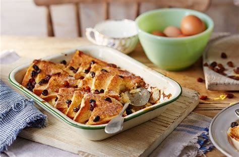 Traditional Bread And Butter Pudding Recipe | Pudding Recipes | Tesco Real Food