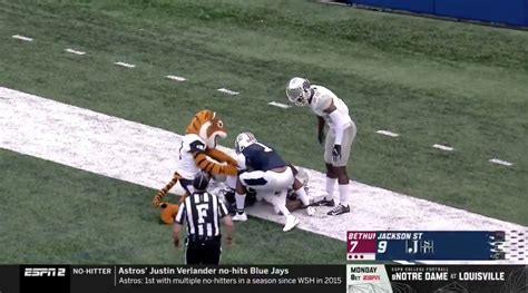 Jackson State touchdown catch, mascot penalty video - Sports Illustrated