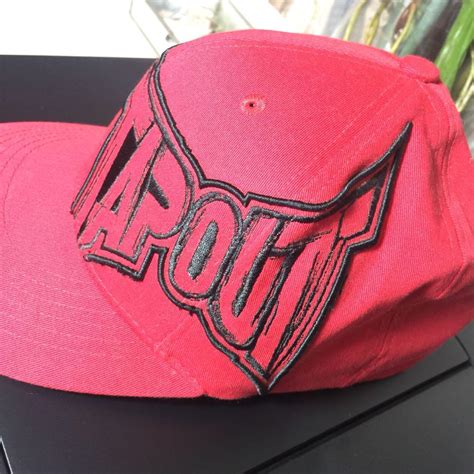 TapOut Cage Fighting Logo FlexFit FlatBill Hat, Men's Fashion, Watches ...