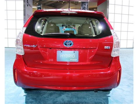 2014 Toyota Prius V: 59 Exterior Photos | U.S. News