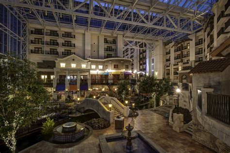 Gaylord Texan: Big Dallas Hotel, Big Gaylord Values - My Family Travels