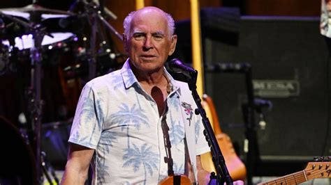 What Happened to Jimmy Buffett? Health Ahead of Death | Closer Weekly