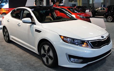 Kia Optima Hybrid Battery Specs & Replacement Info - Electric Car Battery Replacement