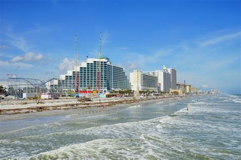 Daytona Beach Ocean View Hotel Editorial Photo - Image of architecture ...