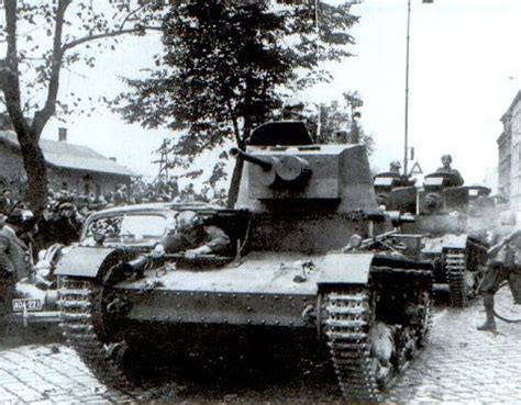 7TP light tanks | 7TP light tanks in Zaolzie, 1938 | Broń Pancerna | Flickr