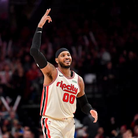 Video: Blazers' Carmelo Anthony Receives Ovation from Knicks Fans in ...