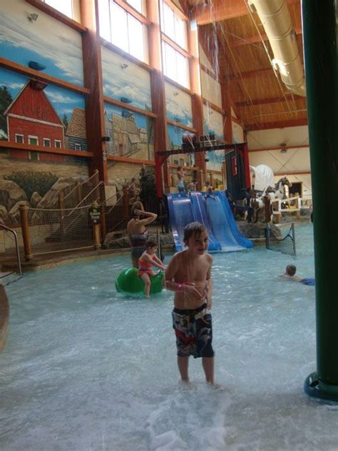 Fort Rapids Indoor Waterpark Resort in Columbus, Ohio Family Review