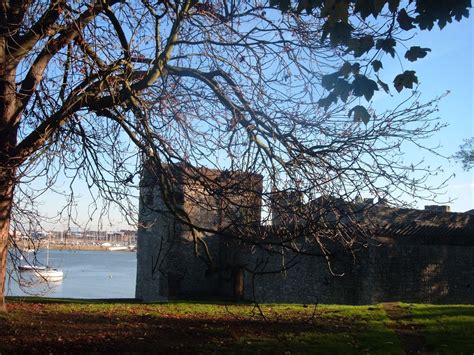 Upnor Castle, Copyright Janet Cameron Upnor Castle dates from 1559 and is located at Frindsbury ...