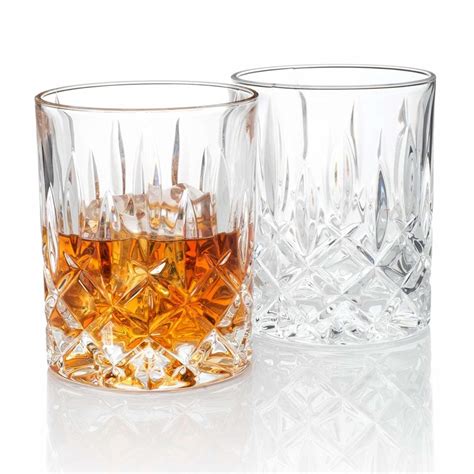 19 Bourbon Glasses to Elevate Your Drinking Experience in 2024 - giftlab