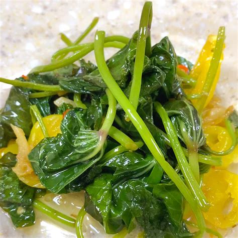 Grow and Cook Sweet Potato Leaves | Stir Fry Recipe - Bear Cusine