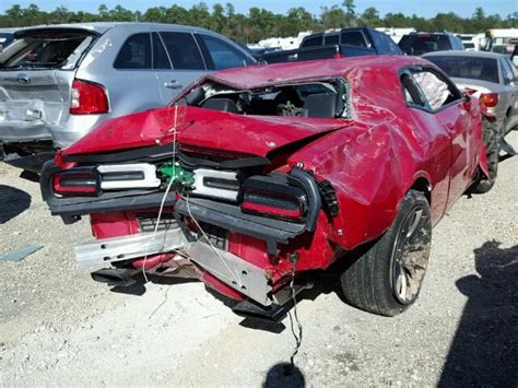 Destroyed Dodge Challenger Hellcat Isn’t Going Anywhere | Carscoops