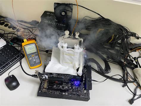 AMD Ryzen 5 5600X reaches 6GHz via liquid nitrogen - HardwarEsfera