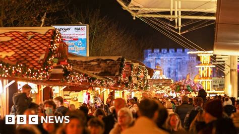 Southampton Christmas market resurrected after cancellation - BBC News