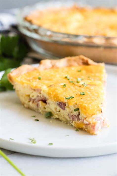 Ham and Cheese Quiche | The Recipe Critic