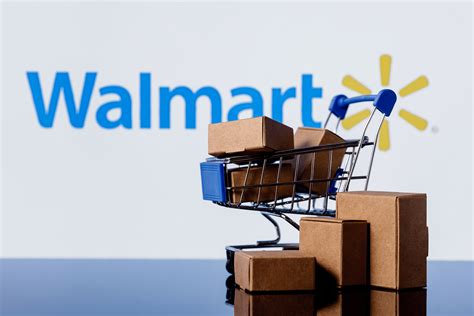 Walmart Stock Climbs After Pre-Earnings Bull Note