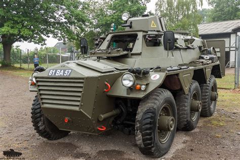 Pin auf Armored cars ( photo)