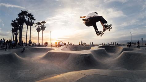 Air Venice Skatepark - Go4PRO | Venice beach california, Skate park, Santa monica