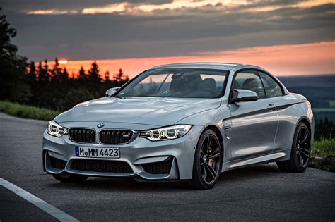 2015 BMW M4 Convertible (F83) Official Specs, Wallpapers, Videos ...