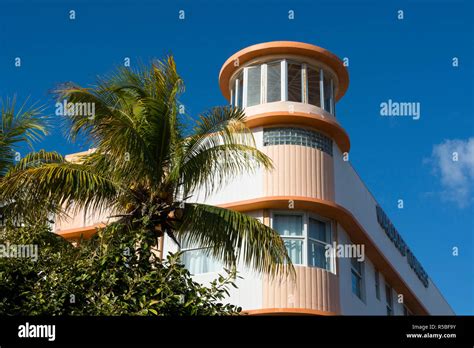 Waldorf Towers Hotel, Ocean Drive, South Beach, Miami Beach, Florida ...