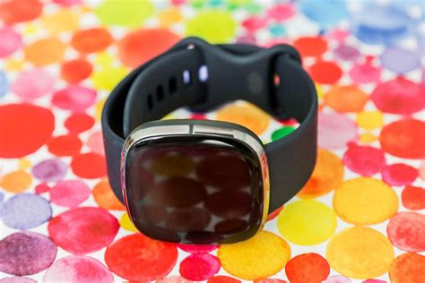 Fitbit Sense: An up-close look at the design - CNET