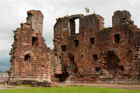 Castles in Cumbria - Historic European Castles