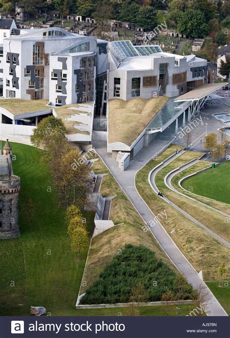 Download this stock image: The Scottish parliament building Holyrood ...