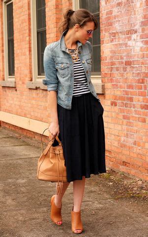 Mindy Mae's Market: Outfit Inspiration - Styling a Denim Jacket